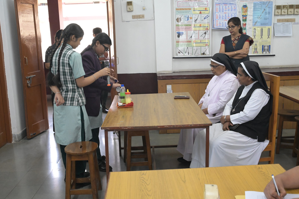 SCIENCE JADU COMPETITION